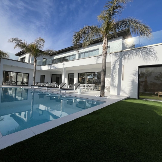 LAGENCE EMMA IMMOBILIER : Maison / Villa | LE GRAU-D'AGDE (34300) | 301 m2 | 1 800 000 € 