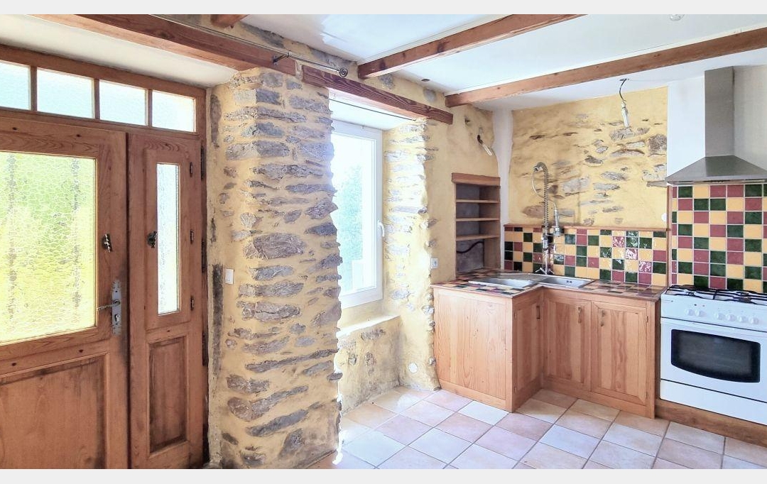 LAGENCE EMMA IMMOBILIER : Maison / Villa | SAINT-CHINIAN (34360) | 60 m2 | 74 000 € 