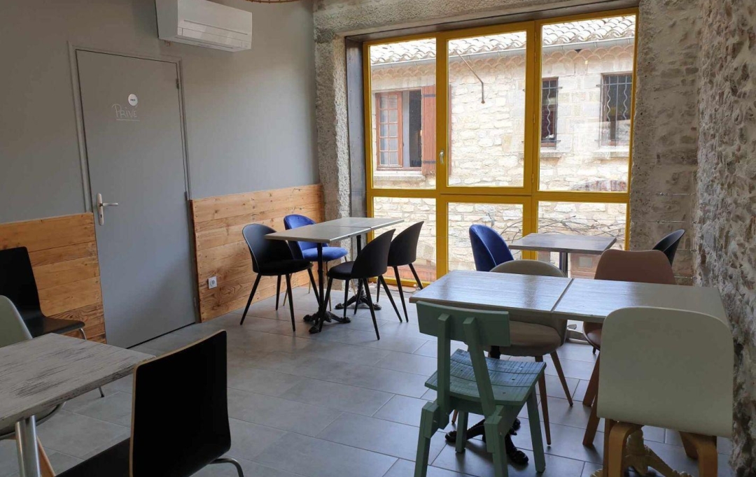 LAGENCE EMMA IMMOBILIER : Local / Bureau | CARCASSONNE (11000) | 60 m2 | 85 000 € 