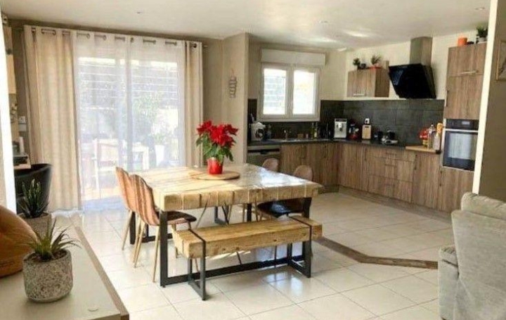 Maison PINET 103 m2 370 000 € Maison PINET 103 m2 370 000 €