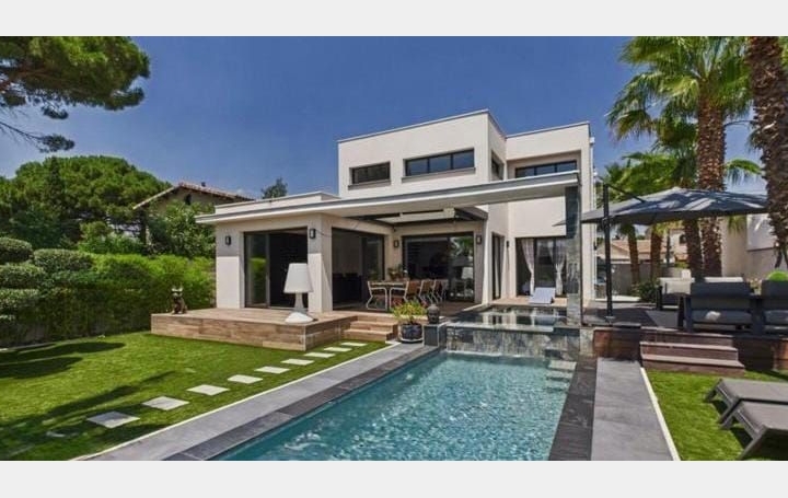Villa   LE GRAU-D'AGDE  125 m2 895 000 € 
